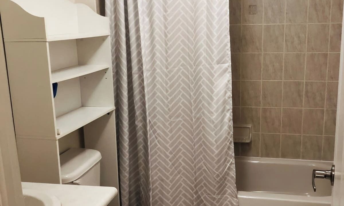 Photo of Bathroom in Churchill Meadows