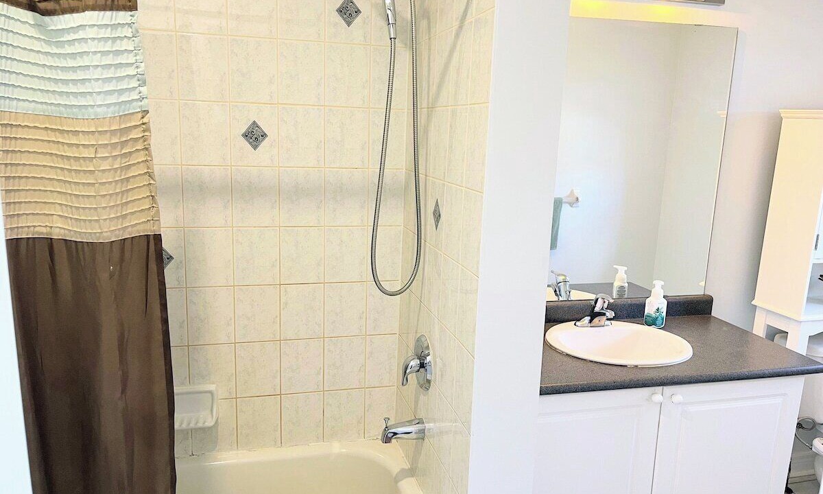 Photo of Bathroom in Churchill Meadows
