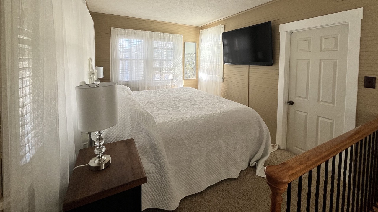 Photo of Bedroom in Salina