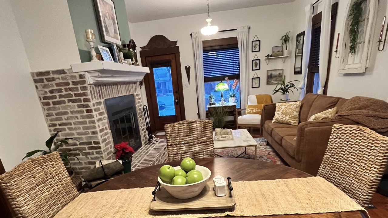 Photo of Livingroom in Salina