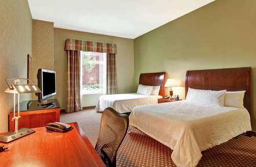 Ottawa Division Hotel | Hilton Garden Inn Ottawa Airport